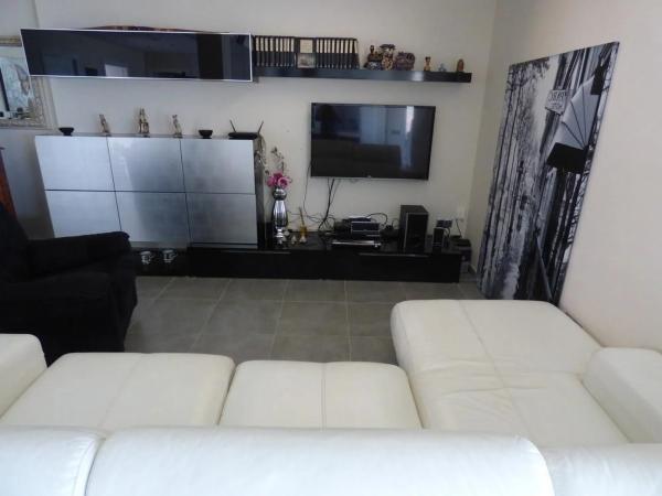 Chalet pareado en calle del Nudo, 1