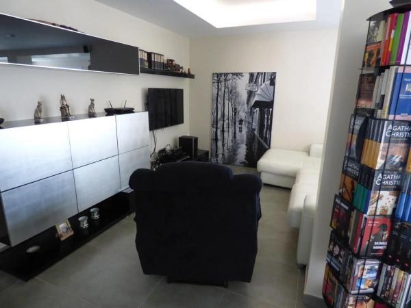 Chalet pareado en calle del Nudo, 1