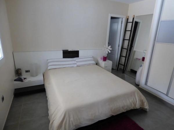 Chalet pareado en calle del Nudo, 1