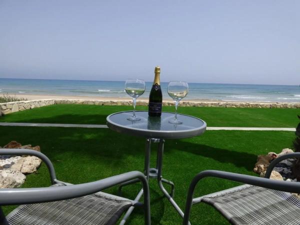 Chalet pareado en calle del Nudo, 1