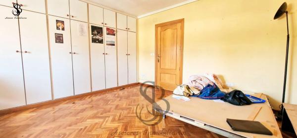 Chalet adosado en calle Padre Recaredo de Los Rios