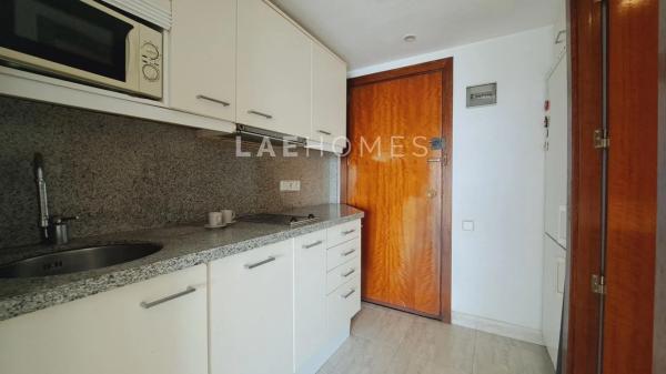 Estudio en calle Poeta Vila y Blanco, 4