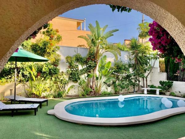 Chalet en Barrio Cabo de las Huertas