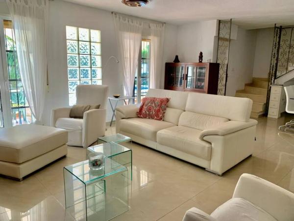 Chalet en Barrio Cabo de las Huertas