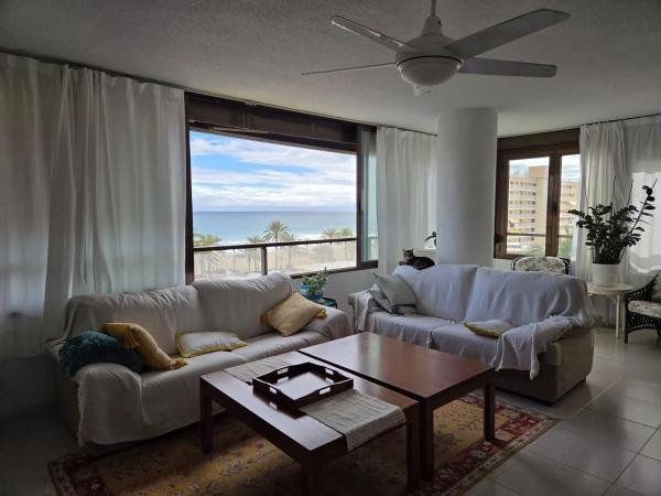 Piso en avenida de Holanda s/n