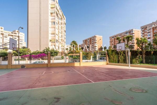 Piso en plaza la Coruña