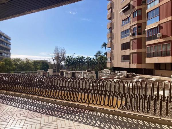 Piso en avenida Eusebi Sempere, 13