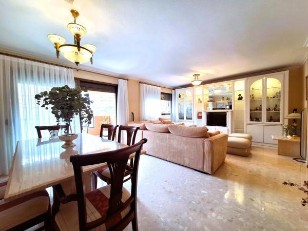 Dúplex en Barrio Vistahermosa