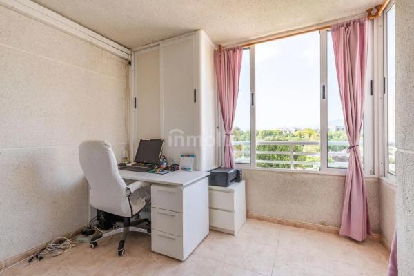 Piso en avenida Oviedo