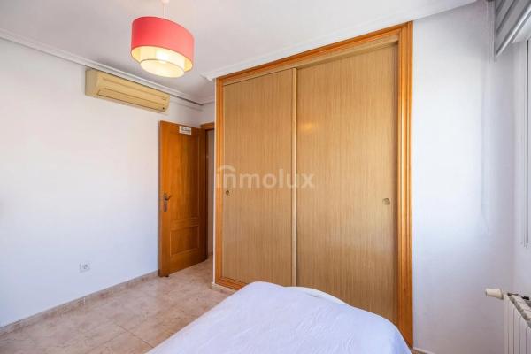 Piso en avenida Oviedo