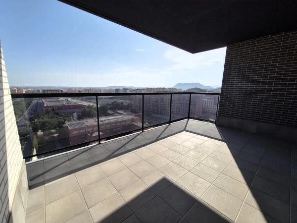 Piso en avenida Deportista Isabel Fernández, 2