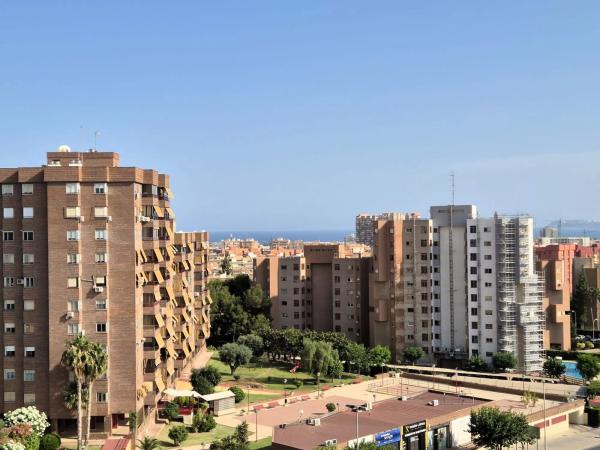 Piso en avenida Deportista Isabel Fernández, 2