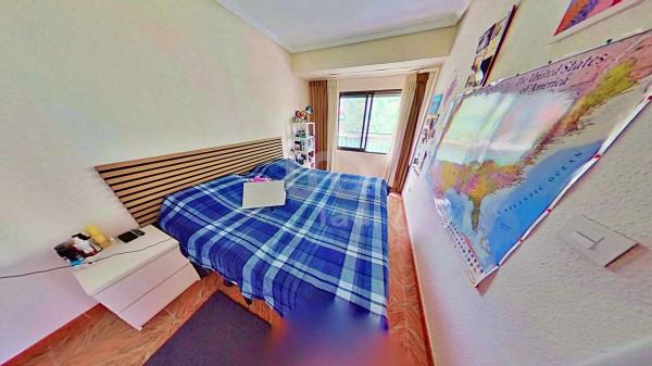 Piso en calle Doña Dolsa, 8