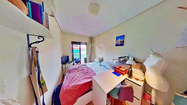 Piso en calle Doña Dolsa, 8