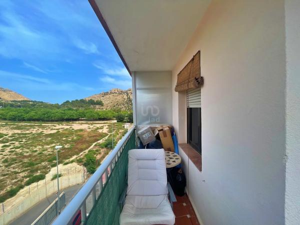 Piso en calle Doña Dolsa, 8