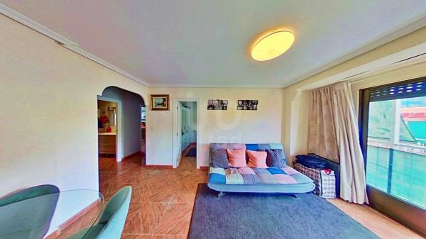 Piso en calle Doña Dolsa, 8