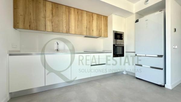 Dúplex en calle Periodista Asuncion Valdes