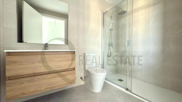 Dúplex en calle Periodista Asuncion Valdes