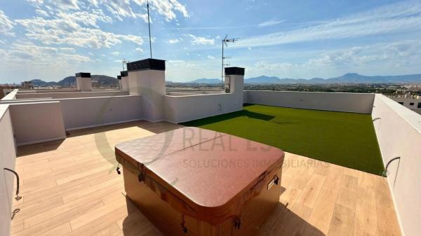 Dúplex en calle Periodista Asuncion Valdes