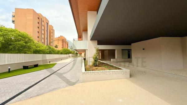 Dúplex en calle Periodista Asuncion Valdes