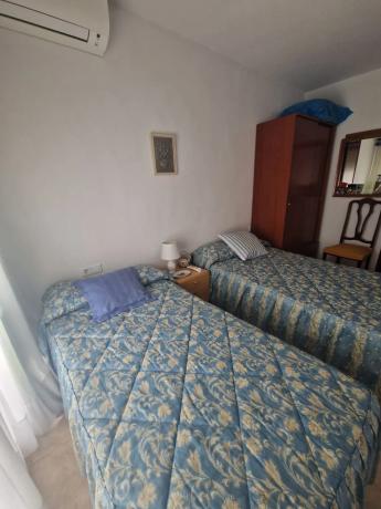 Piso en calle Doña Dolsa, 2