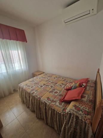 Piso en calle Doña Dolsa, 2