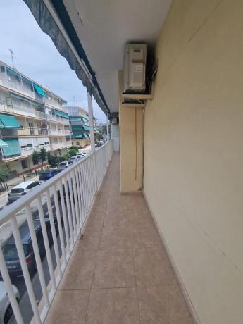 Piso en calle Doña Dolsa, 2