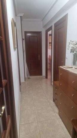 Piso en calle Doña Dolsa, 2