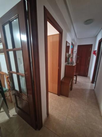 Piso en calle Doña Dolsa, 2