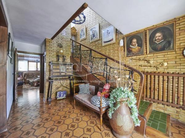 Chalet pareado en avenida Albufereta, 81 -73