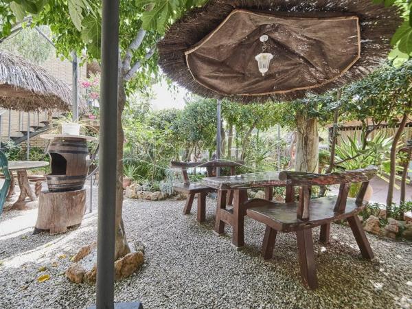 Chalet pareado en avenida Albufereta, 81 -73