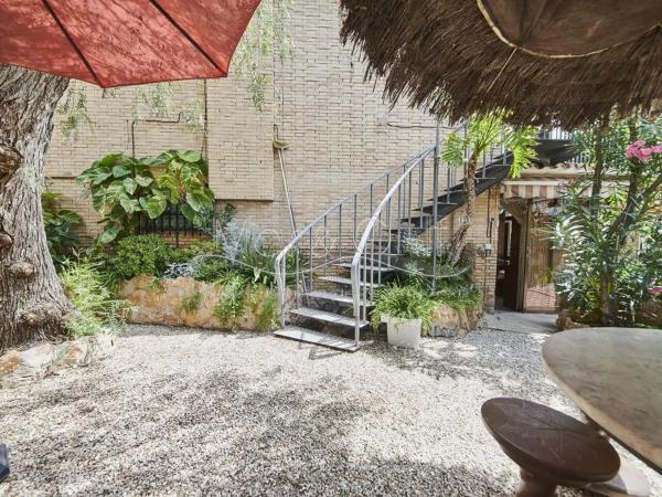 Chalet pareado en avenida Albufereta, 81 -73