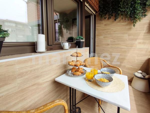 Piso en avenida Oscar Espla s/n