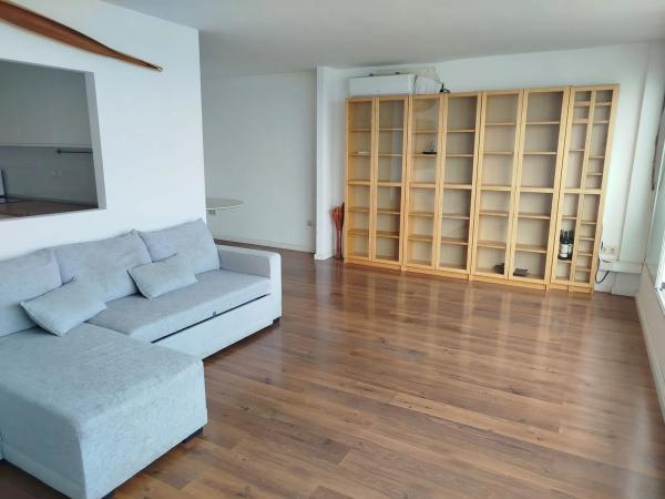 Piso en calle Diosa Tanit, 11