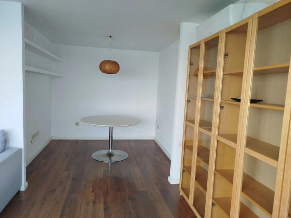 Piso en calle Diosa Tanit, 11