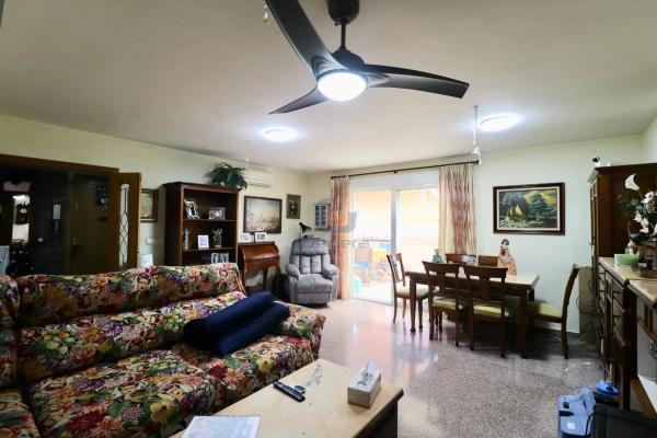 Ático en calle Beniarbeig