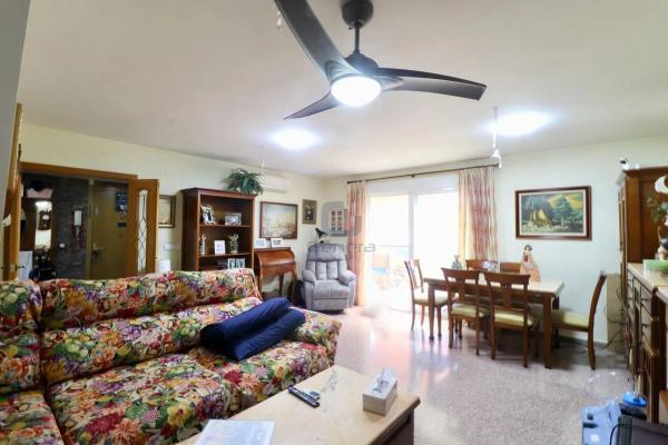 Ático en calle Beniarbeig