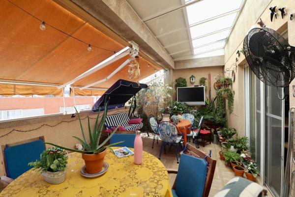 Ático en calle Beniarbeig