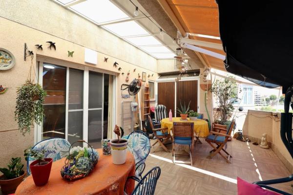 Ático en calle Beniarbeig