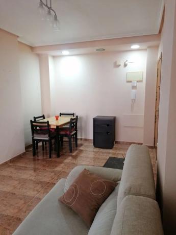 Piso en calle Britania, 33