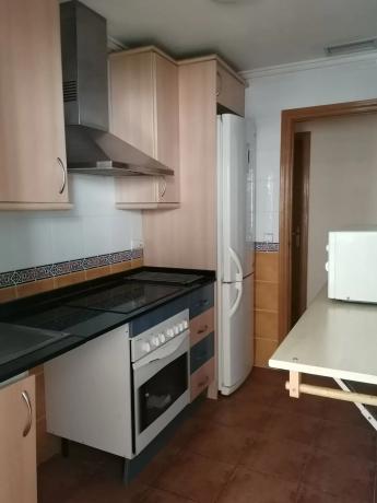 Piso en calle Britania, 33