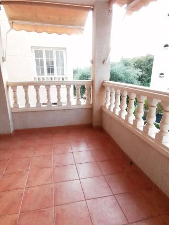 Piso en calle Britania, 33