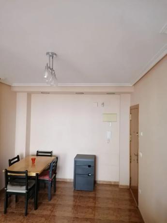 Piso en calle Britania, 33