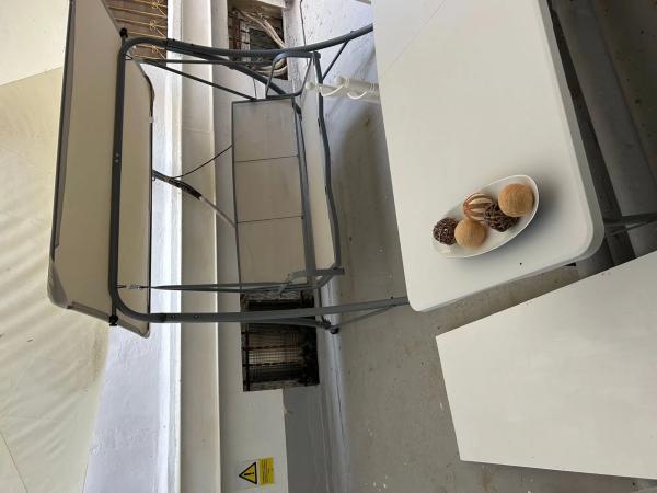 Estudio en calle Bazán, 24