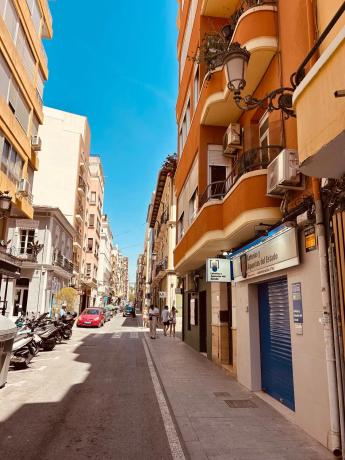 Estudio en calle Bazán, 24