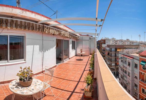 Ático en calle Pardo Gimeno s/n