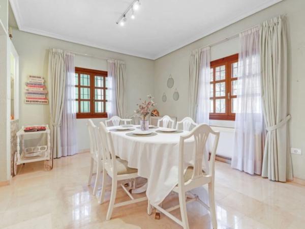 Casa independiente en calle Loma Hermosa, 6