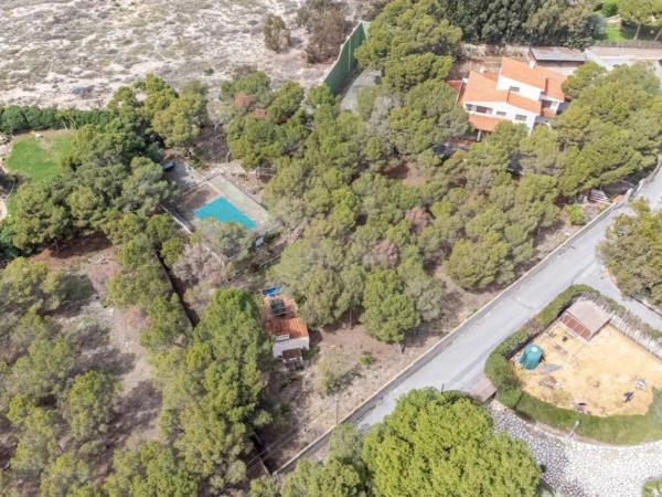 Casa independiente en calle Loma Hermosa, 6