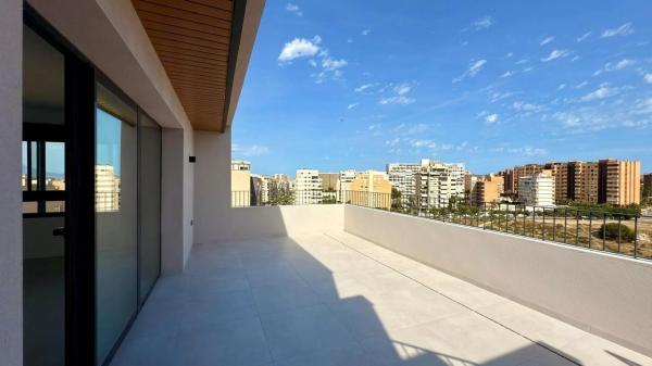 Ático en calle Periodista Asuncion Valdes, 13