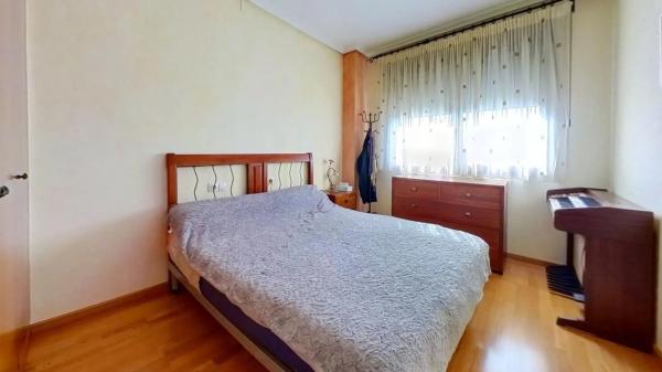 Piso en Avenida Medico Ricardo Ferre, 42